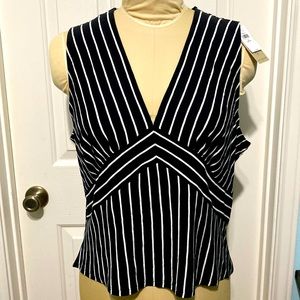 Banana Republic NWT Black & white V neck stripe blouse size XL Petite
